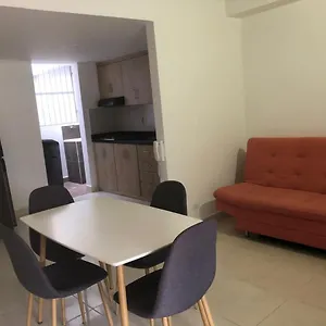 https://cmodo-apto-para-disfrutar-su-estadia.colombiamedellinhotels.com